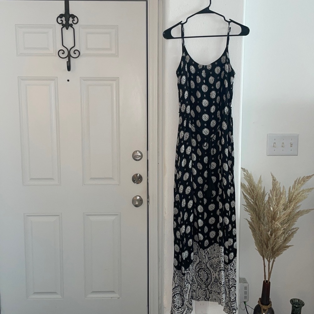 Whispers Spaghetti Strap Maxi Dress Size S